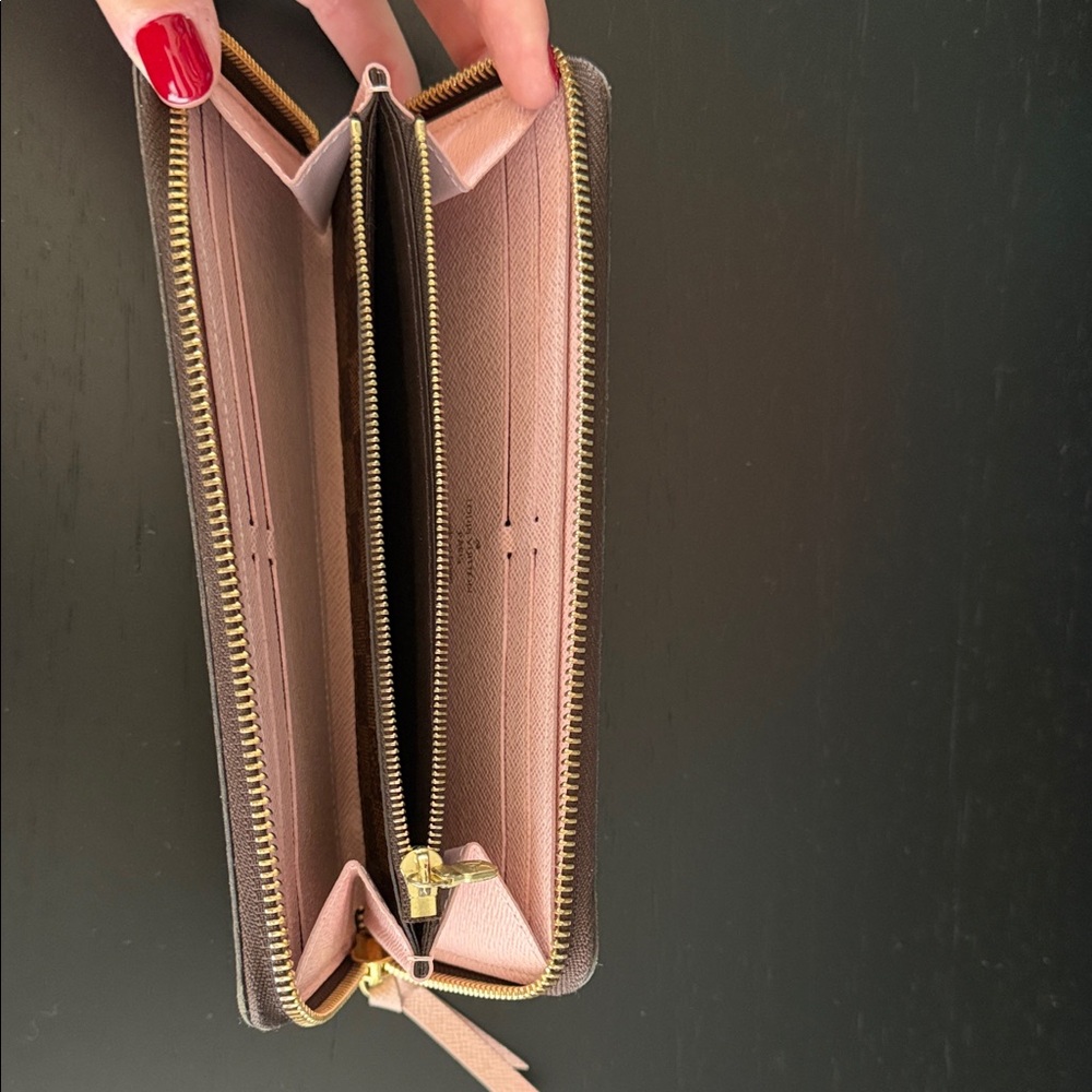 Clemence Wallet - Picture 4 of 4